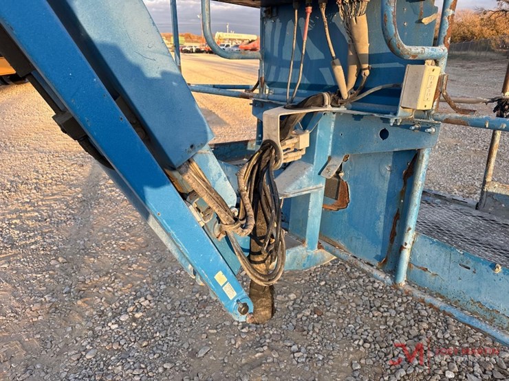 2013-genie-s65-image-9