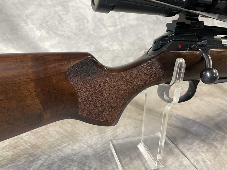 #1181-•-cz457,-17-hmr-bolt-action-rifle,-sn:-d064994,-(neenah,-wi)-image-34