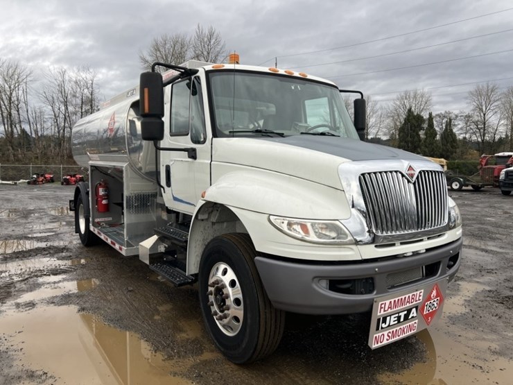 international-durastar-4300-image-2