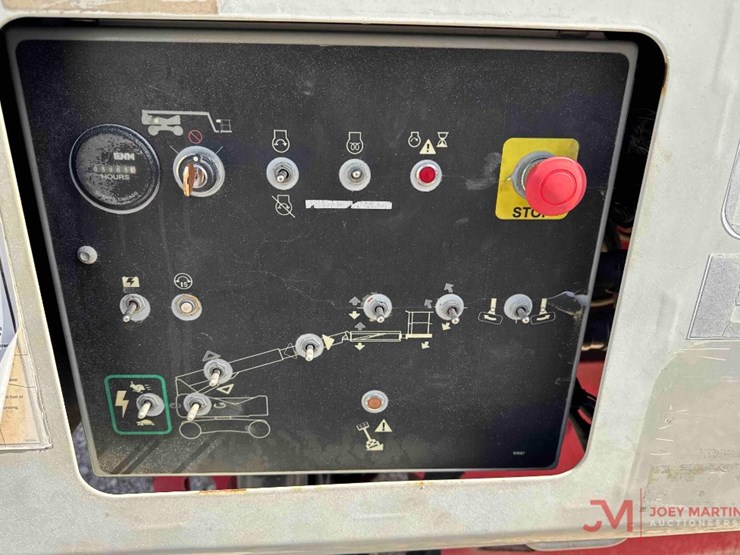 2015-mec-boom-60-j-boom-lift-image-6