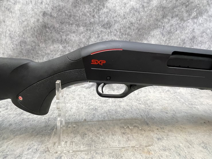 #4516-•-winchester-sxp-12-ga-shotgun,-sn:-12azv40403-(princeton,-mn)-image-2