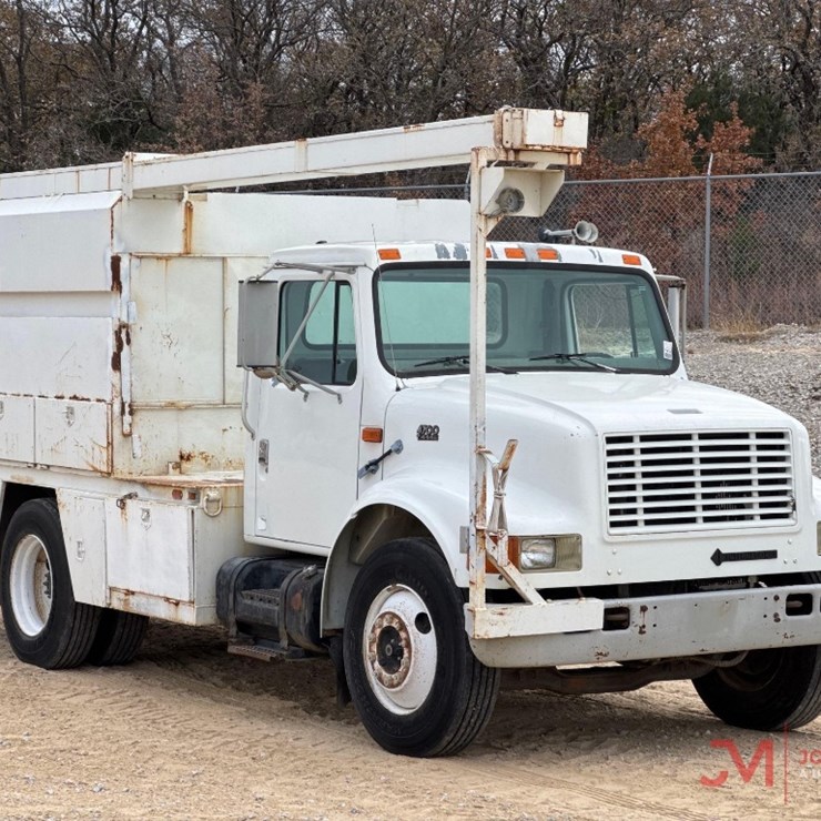 1996 INTERNATIONAL 4700