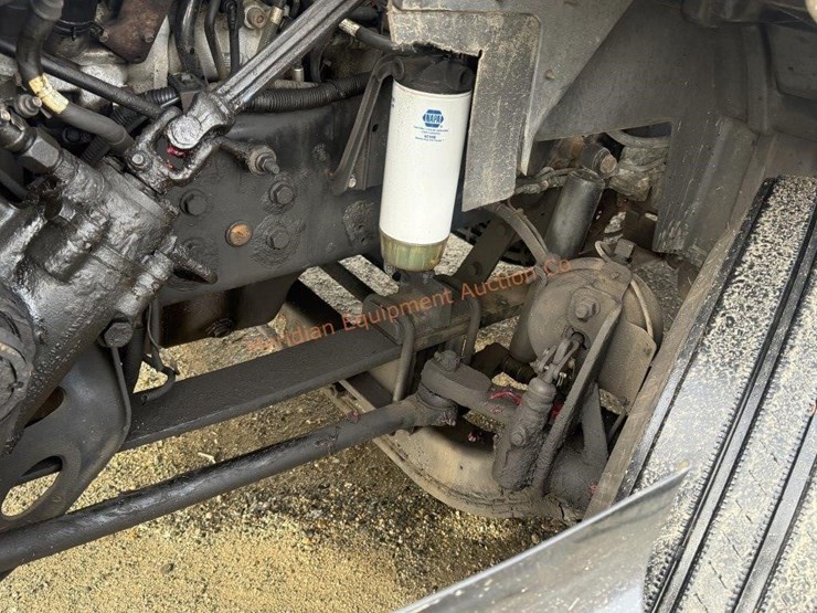 2017-international-prostar-image-35