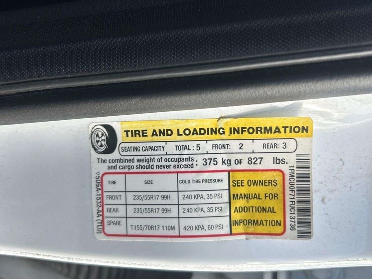 2015-ford-escape-image-7