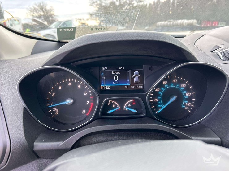 2016-ford-escape-image-14