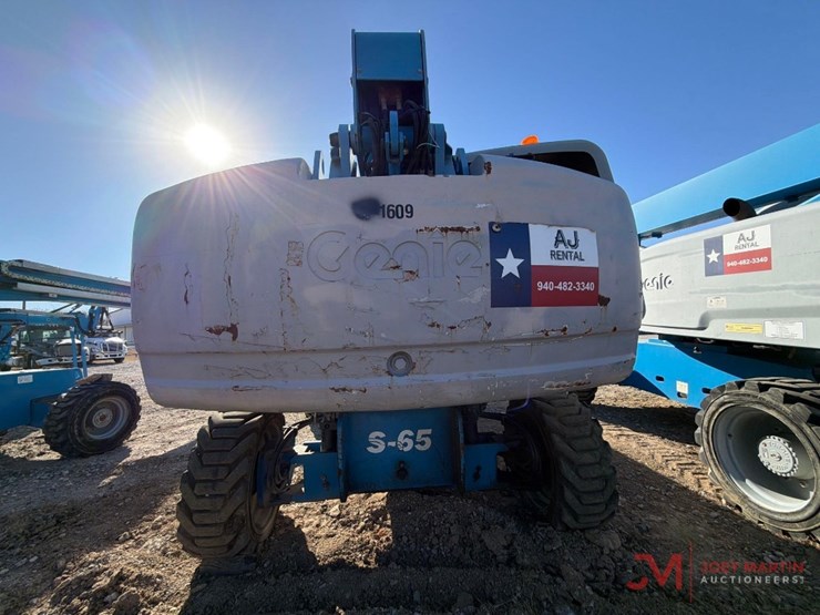 2011-genie-s65-image-3