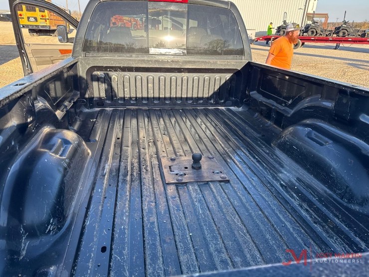 dodge-ram-3500-image-9