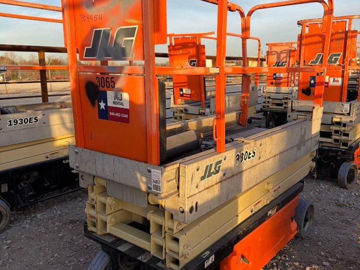 jlg-1930es-image-4