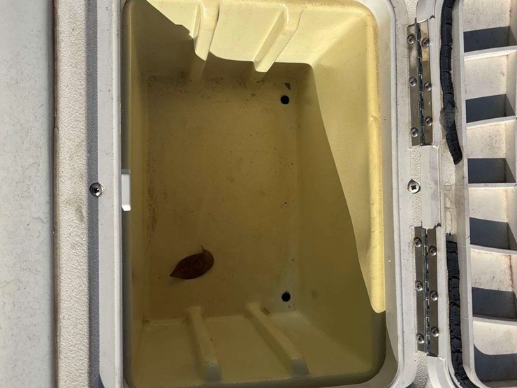 2018-23ft.-carolina-skiff-ultra-elite-boat-with-24ft.-t/a-boat-trailer-image-23