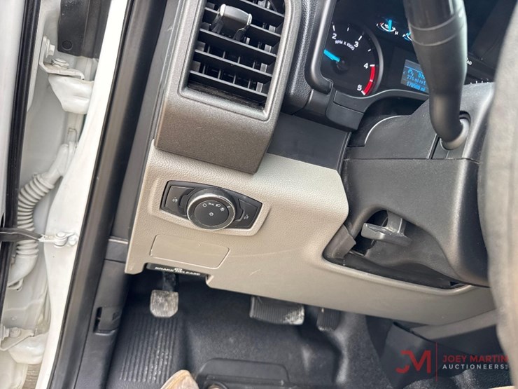 2020-ford-f450-xl-image-48