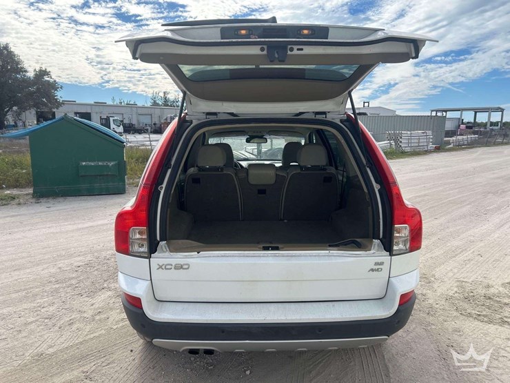 2008-volvo-xc90-image-30