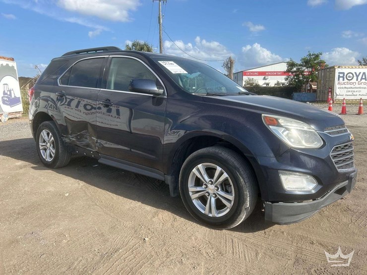 2017-chevrolet-equinox-image-2