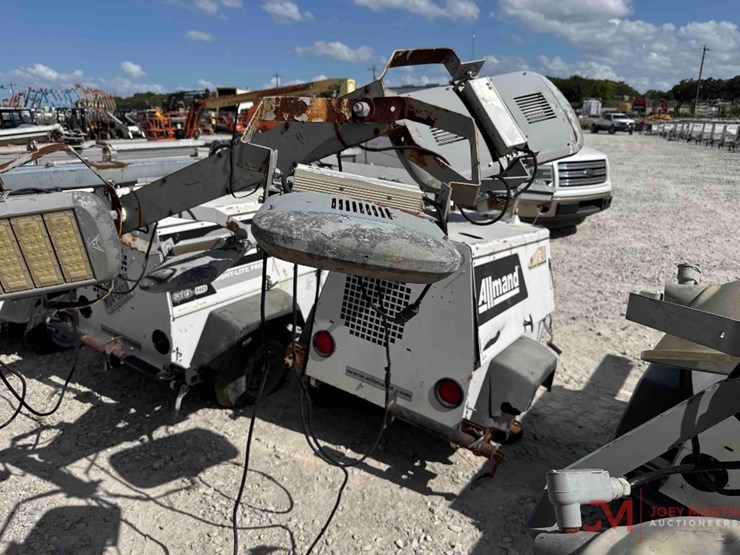 allmand-nite-lite-pro-towable-light-tower-image-2