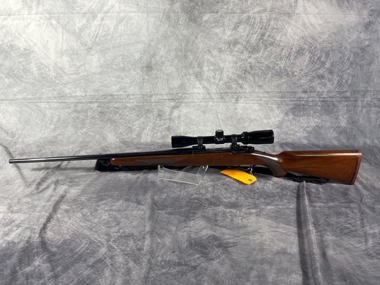 #2084-•-ruger-m77-7mm-rem-mag-bolt-action-rifle-sn:-74-39446-(downing,-wi)-image-5