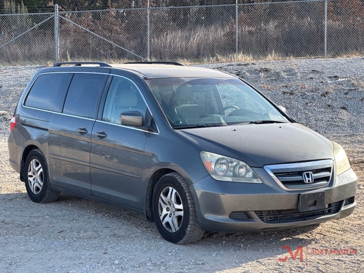 2007-honda-odyssey-image-1