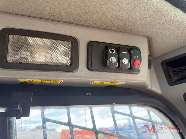 caterpillar-259d-image-17