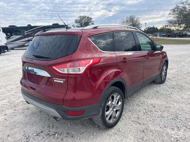 2014-ford-escape-image-3