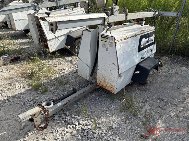 allmand-nite-lite-pro-light-tower-image-4