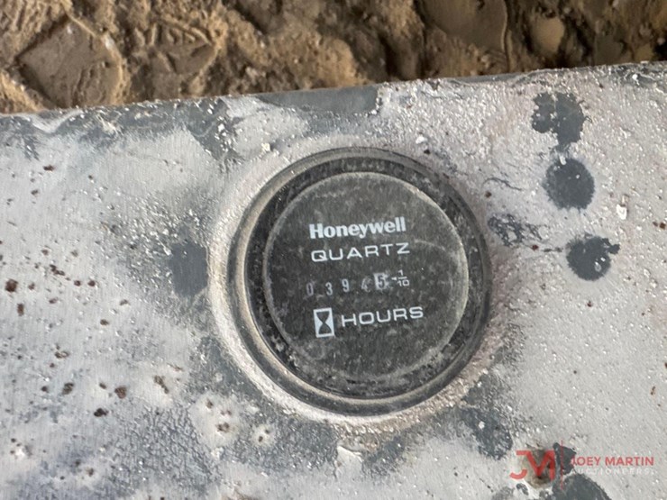 skyjack-sj4632-electric-scissor-lift-image-6