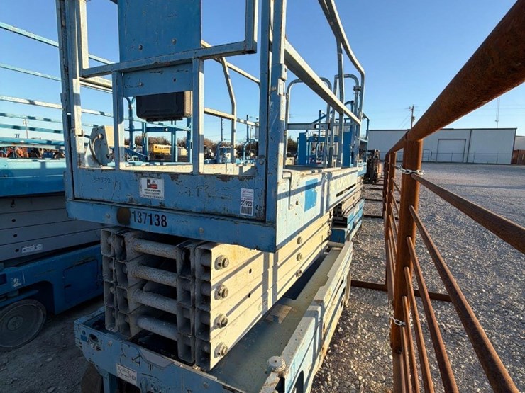 genie-gs3246-image-4