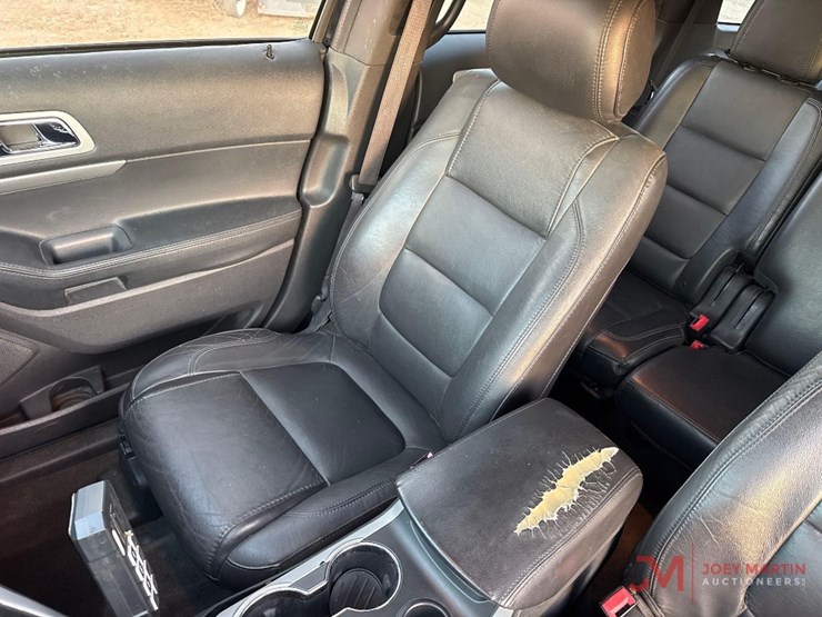 ford-explorer-image-24