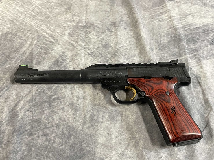 #5195-•-browning-buckmark,-22-lr-semi-auto-pistol,-sn:-brus23198zn515,-(neenah,-wi)-image-3
