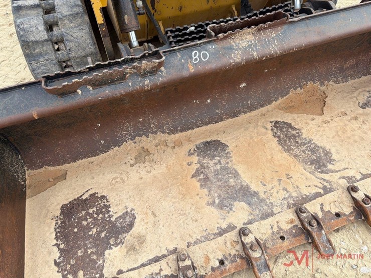 caterpillar-259d-image-21