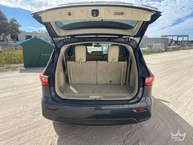 2013-infiniti-jx35-v-suv-image-39