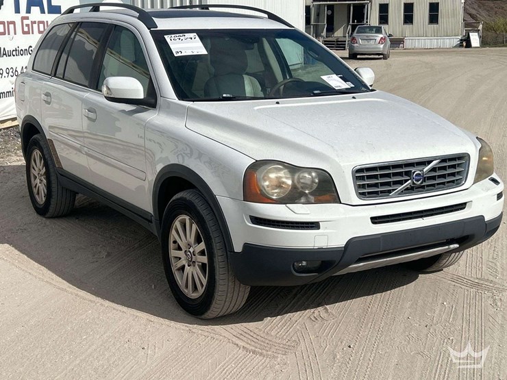 2008-volvo-xc90-image-2