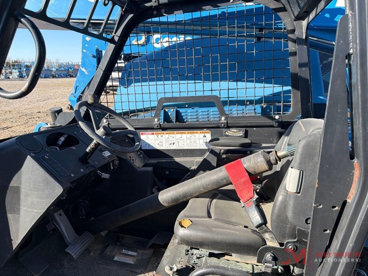 2018-genie-gth844-image-12