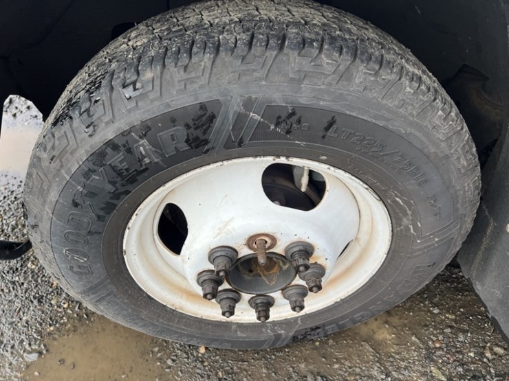 2014-chevrolet-express-paratransit-bus-image-15