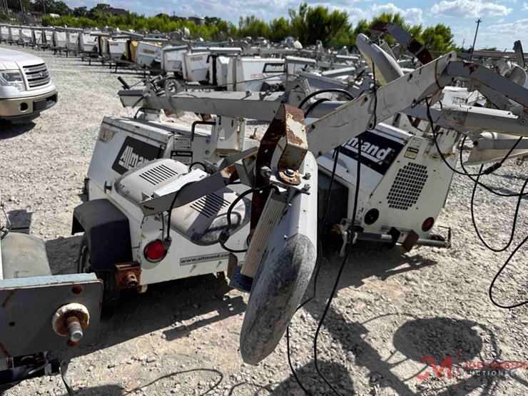 allmand-nite-lite-pro-towable-light-tower-image-3