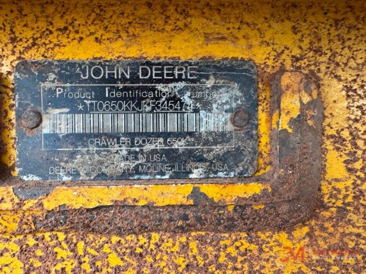 2019-deere-650k-lgp-image-24