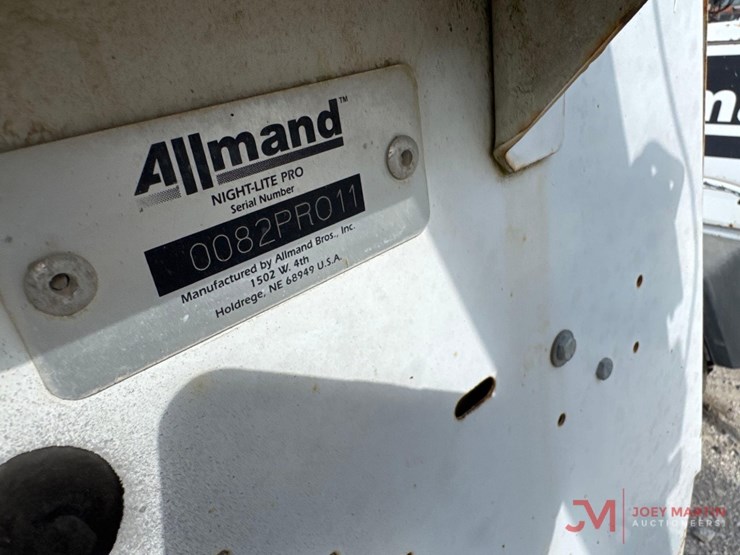 allmand-nite-lite-pro-light-tower-image-11