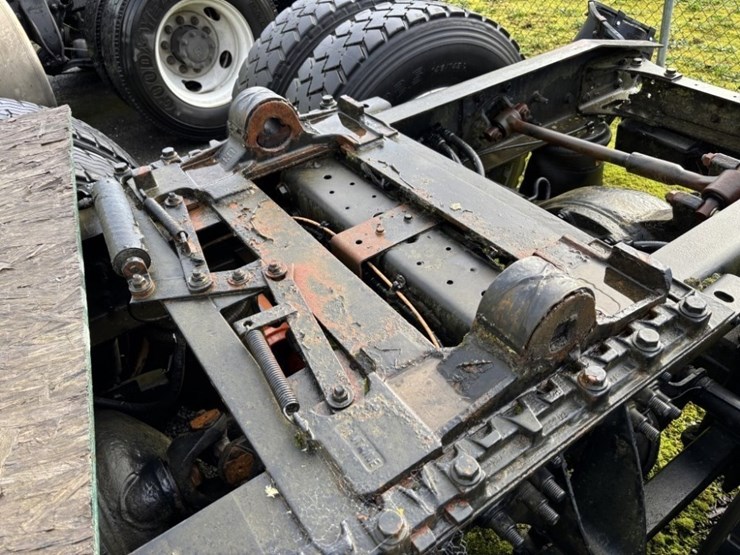 2009-international-prostar-image-15