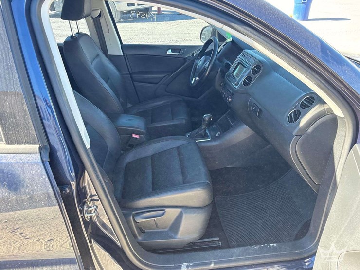 2016-volkswagen-tiguan-image-26