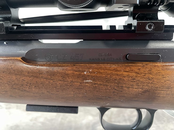 #1181-•-cz457,-17-hmr-bolt-action-rifle,-sn:-d064994,-(neenah,-wi)-image-15