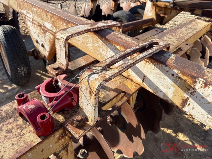 international-15-image-12