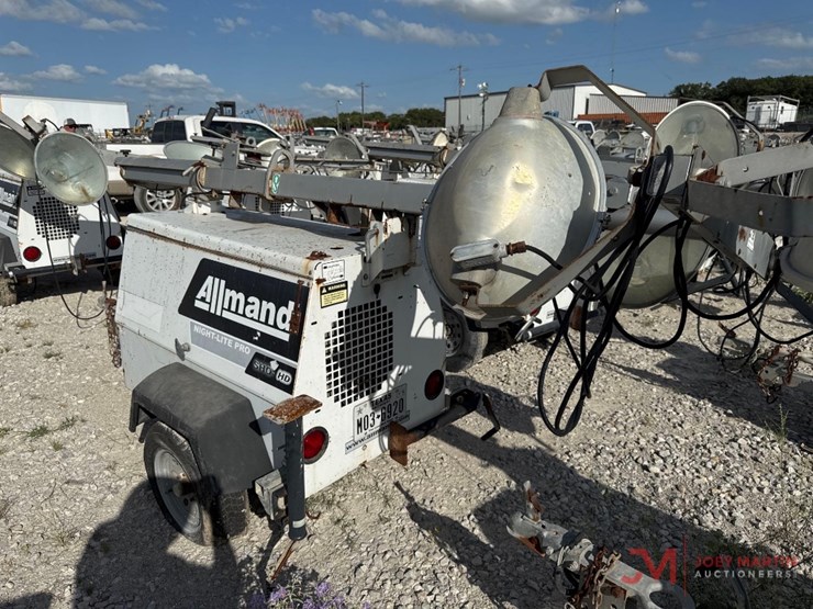 allmand-nite-lite-pro-towable-light-tower-image-3