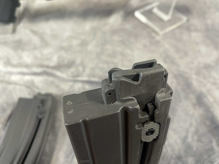 #1212-•-colt-m4-22,-22-lr-semi-auto-rifle,-sn:-bp019480,-(neenah,-wi)-image-27