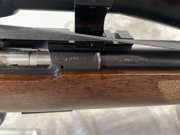 #1181-•-cz457,-17-hmr-bolt-action-rifle,-sn:-d064994,-(neenah,-wi)-image-37
