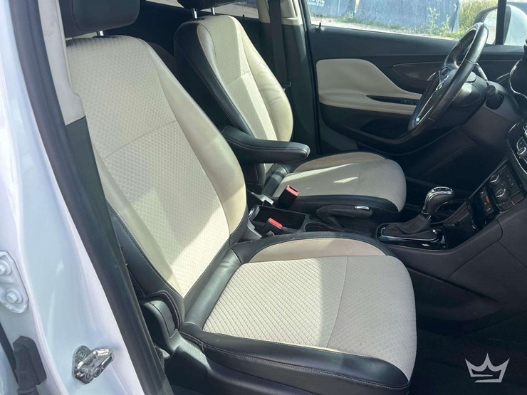 2018-buick-encore-image-23