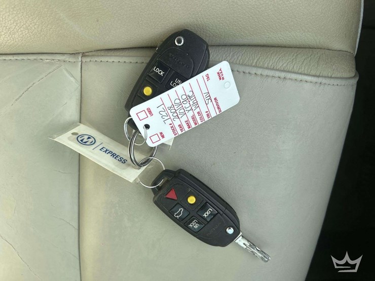 2008-volvo-xc90-image-36