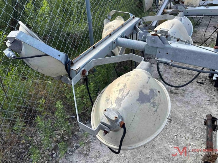 allmand-nite-lite-pro-light-tower-image-2