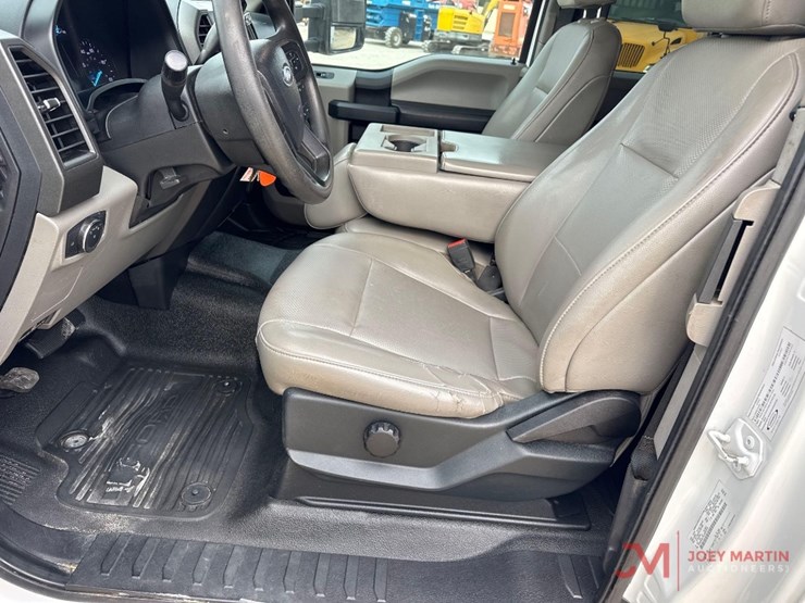 2020-ford-f450-xl-image-38