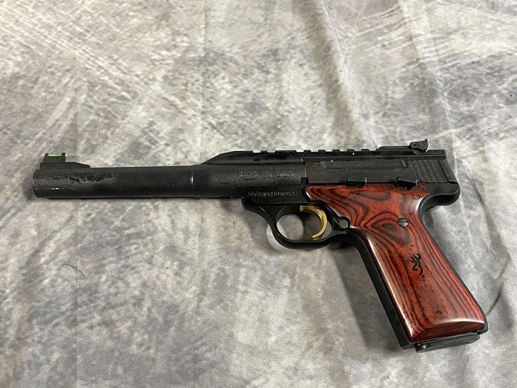 #5195-•-browning-buckmark,-22-lr-semi-auto-pistol,-sn:-brus23198zn515,-(neenah,-wi)-image-2
