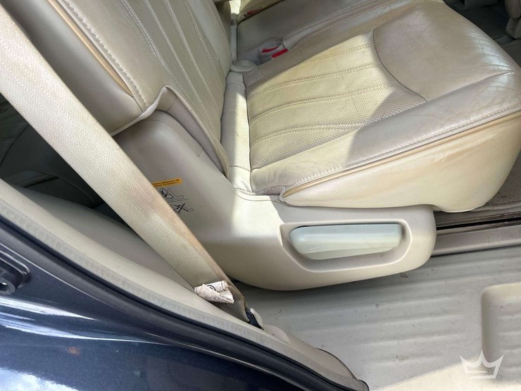 2013-infiniti-jx35-v-suv-image-35