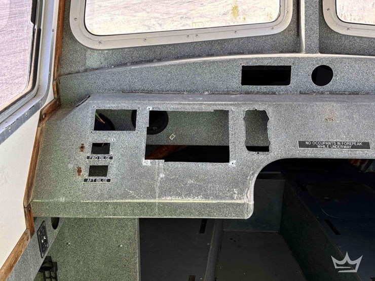 2011-armstong-marine-pilot-house-boat-w/-t/a-boat-trailer-image-47