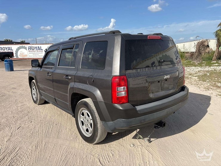 2005-jeep-patriot-image-3