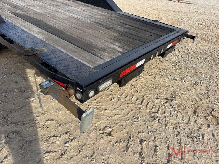 2022-maxx-dh6x-gooseneck-trailer-image-11